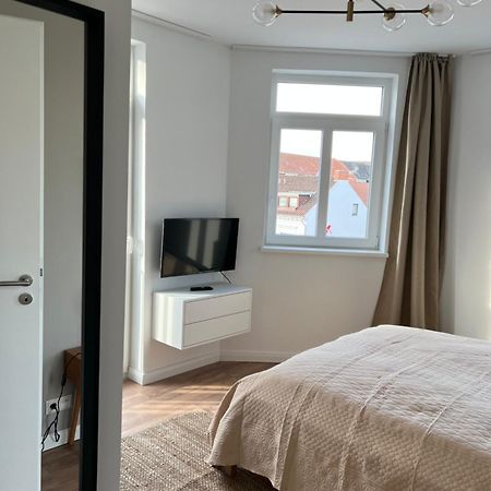 Zentrale, Schoene Design-Wohnung Im Coolen Viertel Brema Zewnętrze zdjęcie